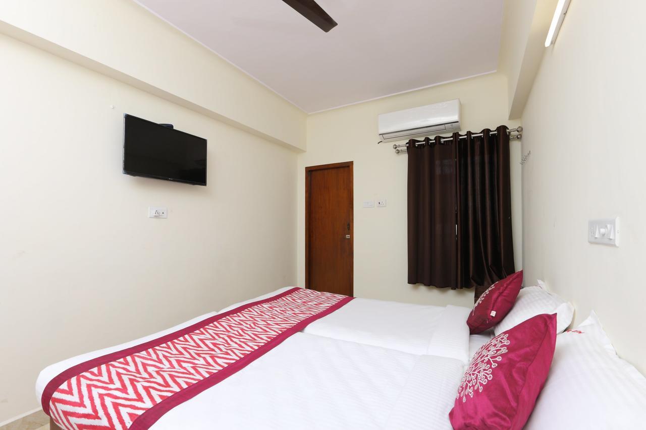 Oyo 11433 Kishore Inn Chennai Exterior photo